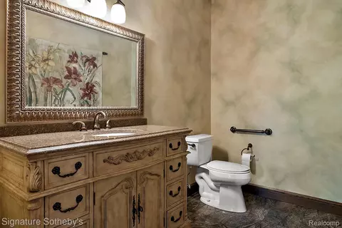 Bath - 8650 Stone Rd, Maybee, MI 48159 photo 5 of 7