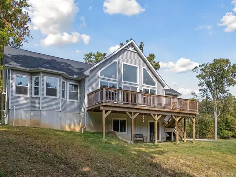 441 W Dryden Rd, Metamora, MI 48455