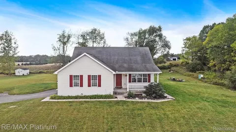11701 Glen Mary Dr, Byron, MI 48418
