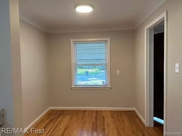 Entry Way - 17175 Five Points St, Redford, MI 48240 photo 3 of 3