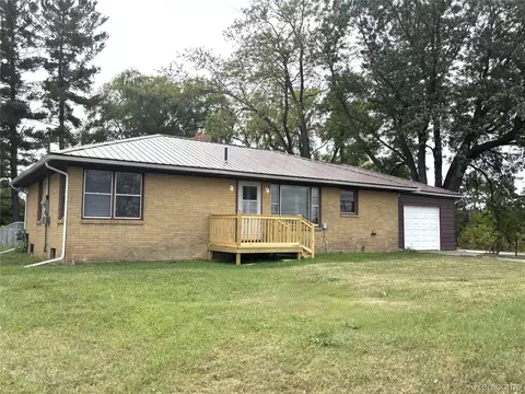 3965 W M-55, Tawas City, MI 48763