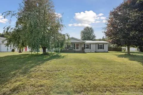 4056 Day St, Burton, MI 48519