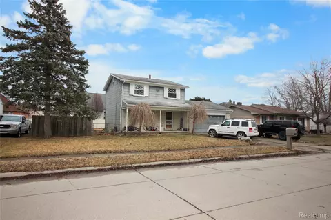 32477 Truman Rd, Rockwood, MI 48173