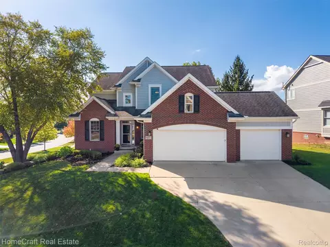 6031 Balmoral Way, Commerce, MI 48382