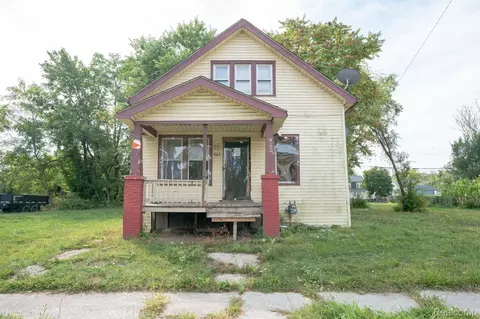 7169 Holmes St, Detroit, MI 48210