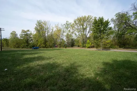 2633 W Forest Ave, Detroit, MI 48208