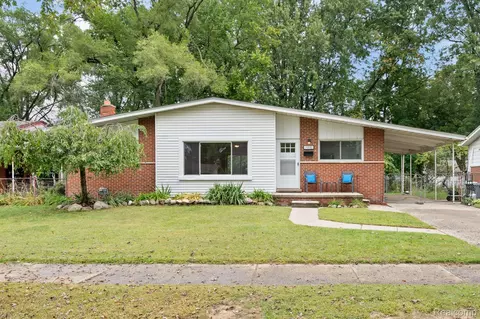 14592 Melrose St, Livonia, MI 48154