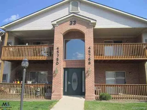 45757 Prairiegrass Ct #7, Van Buren, MI 48111