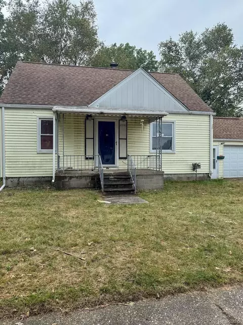 23161 Hill Ave, Warren, MI 48091
