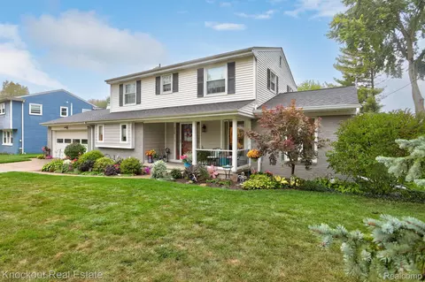 316 Sunburst Dr, Frankenmuth, MI 48734