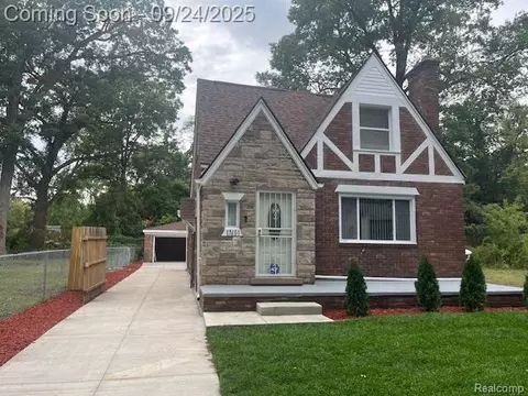 17601 Patton St, Detroit, MI 48219