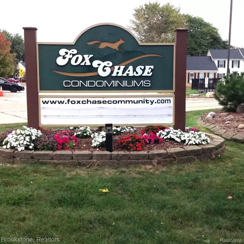 37439 Charter Oaks Blvd #114, Clinton Township, MI 48036