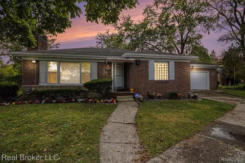 14480 Wade St, Detroit, MI 48213