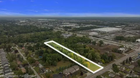 5575 E 14 Mile Rd, Sterling Heights, MI 48310