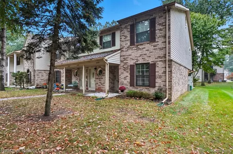 35863 Hunter Ave, Westland, MI 48185