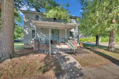 513 N Mercer St, Durand, MI 48429