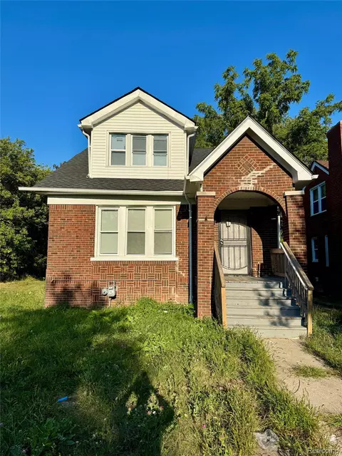 18488 Fairport St, Detroit, MI 48205
