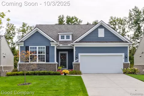 30034 Turtle Creek Cir, Lyon, MI 48165