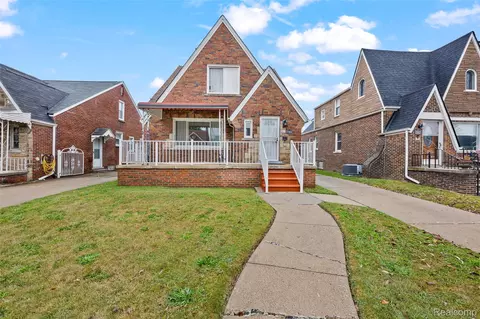 7741 Miller Rd, Dearborn, MI 48126