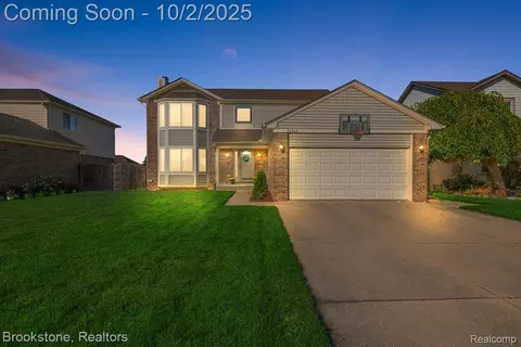 46063 Pat St, Chesterfield, MI 48051