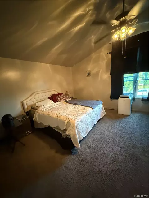 Bedroom - 44994 Sondra Dr, Van Buren, MI 48111 photo 1 of 10
