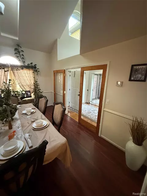 Dining - 44994 Sondra Dr, Van Buren, MI 48111 photo 4 of 4