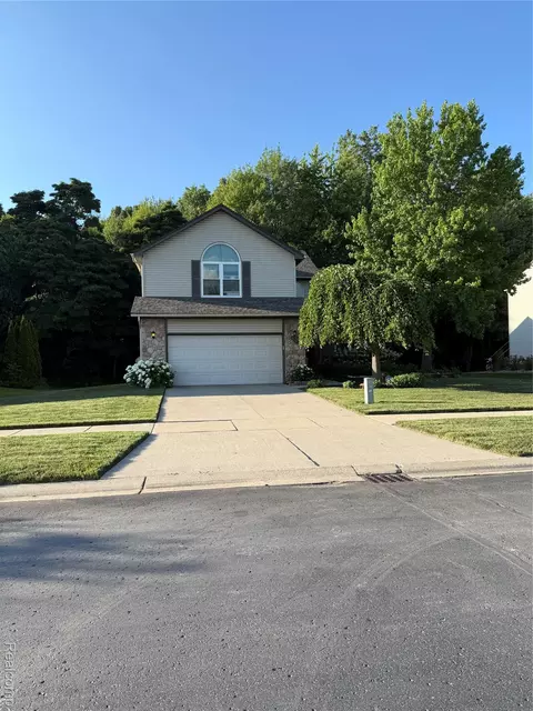 44994 Sondra Dr, Van Buren, MI 48111