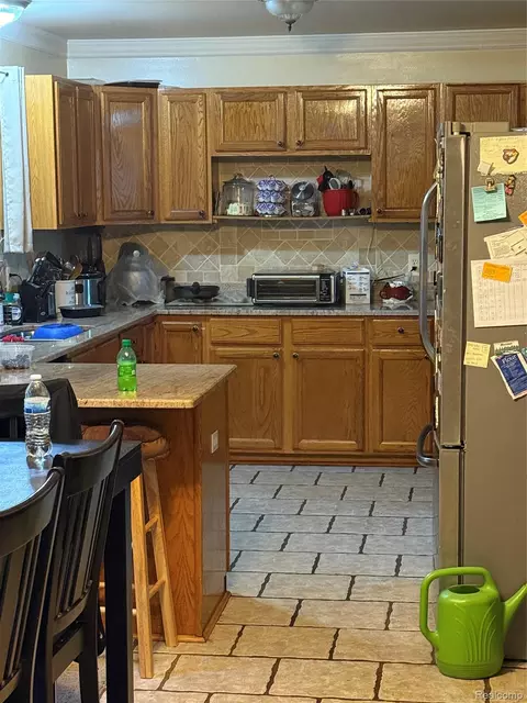 Kitchen - 44994 Sondra Dr, Van Buren, MI 48111 photo 1 of 4