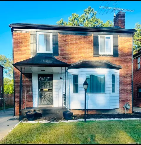 19483 Hartwell St, Detroit, MI 48235