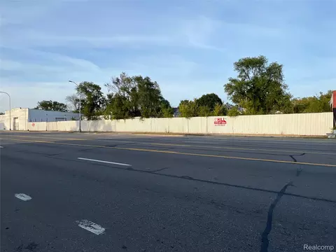 8176 Livernois Ave, Detroit, MI 48204