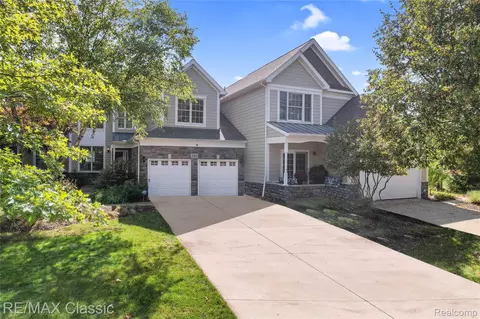 25844 Island Lake Dr, Novi, MI 48374