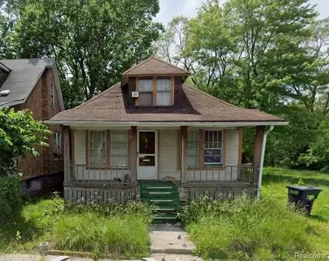 9929 Quincy St, Detroit, MI 48204