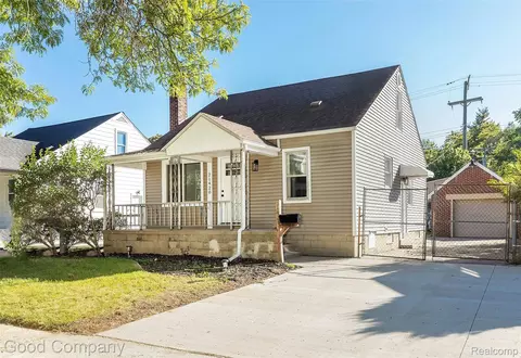 21420 Caledonia Ave, Hazel Park, MI 48030