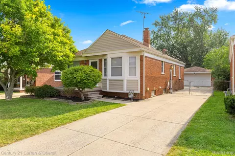 9299 Becker Ave, Allen Park, MI 48101