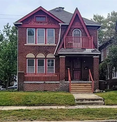 832 W Huron St, Pontiac, MI 48341
