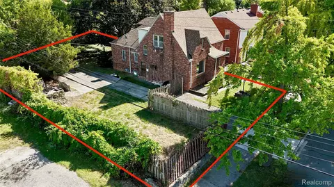 13610 Woodmont Ave, Detroit, MI 48227