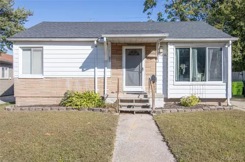 26136 Brush St, Madison Heights, MI 48071