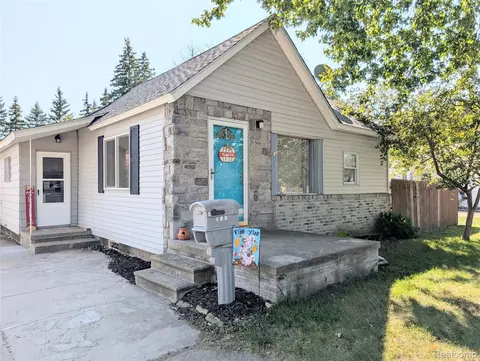 136 Fair St, Bad Axe, MI 48413