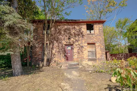 300 W Nevada St, Highland Park, MI 48203