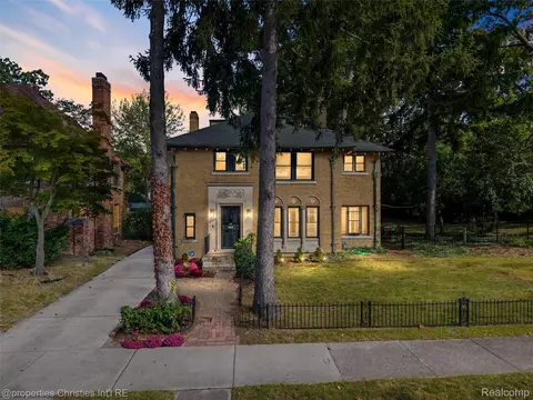 18974 Fairfield St, Detroit, MI 48221