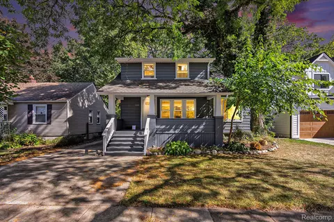 1306 N Blair Ave, Royal Oak, MI 48067