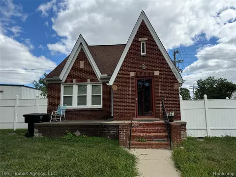 14500 Ardmore St, Detroit, MI 48227