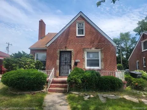 19428 Gallagher St, Detroit, MI 48234