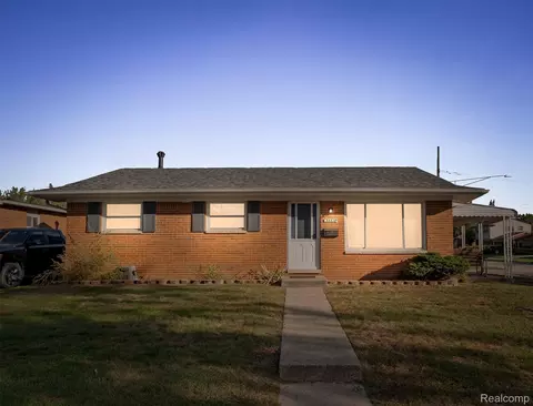 34610 School St, Westland, MI 48185
