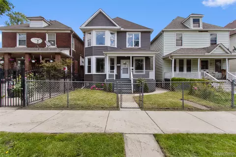1036 Military St, Detroit, MI 48209