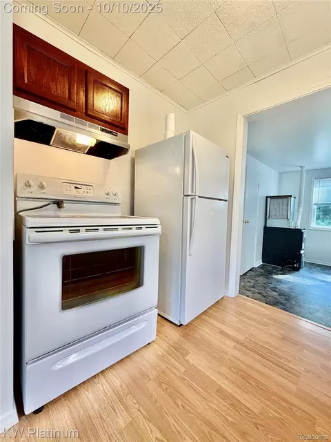 Kitchen - 6493 Benoit Rd, Clay, MI 48001 photo 2 of 2