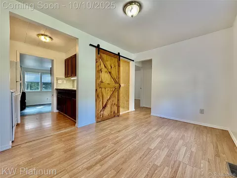 Living - 6493 Benoit Rd, Clay, MI 48001 photo 2 of 5