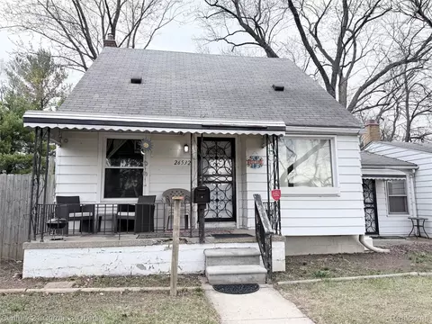 26532 Powers Ave, Dearborn Heights, MI 48125