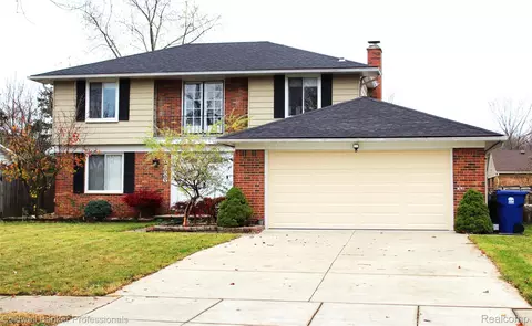 6586 Carriage Hills Dr, Canton, MI 48187