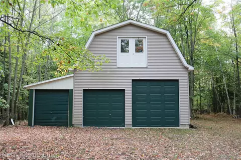 0 W Berry Rd, Sterling, MI 48659